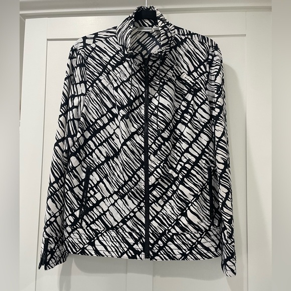 Zenergy by Chico’s Jacket Size 1 (M) - Picture 1 of 3